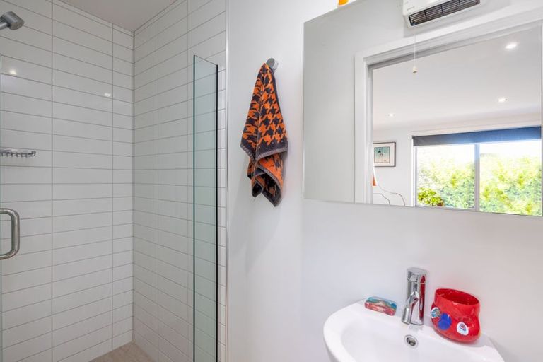 Photo of property in 496b Manchester Street, St Albans, Christchurch, 8014