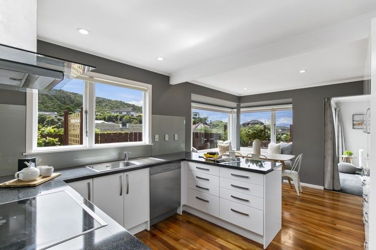 Photo of property in 3 Kau Kau Way, Ngaio, Wellington, 6035