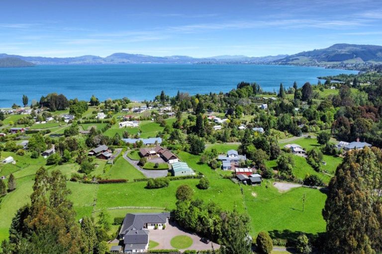 Photo of property in 60 Fryer Road, Hamurana, Rotorua, 3097