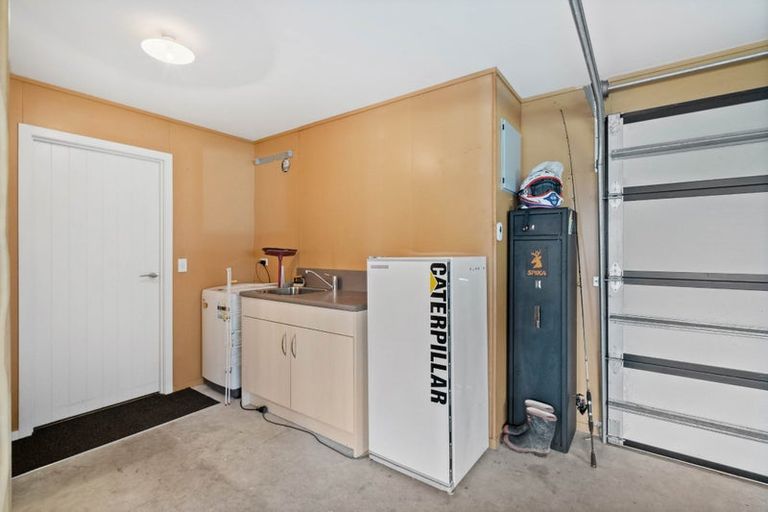 Photo of property in 2b Irving Street, Gore, 9710