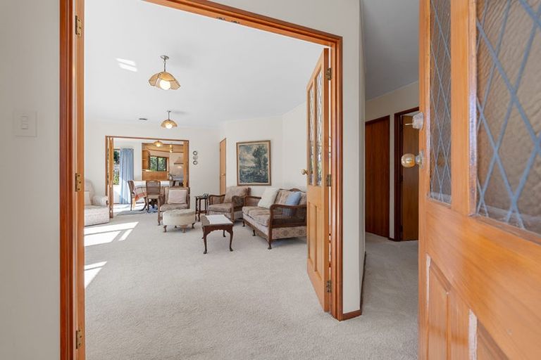Photo of property in 21b Settlers Grove, Orewa, 0931