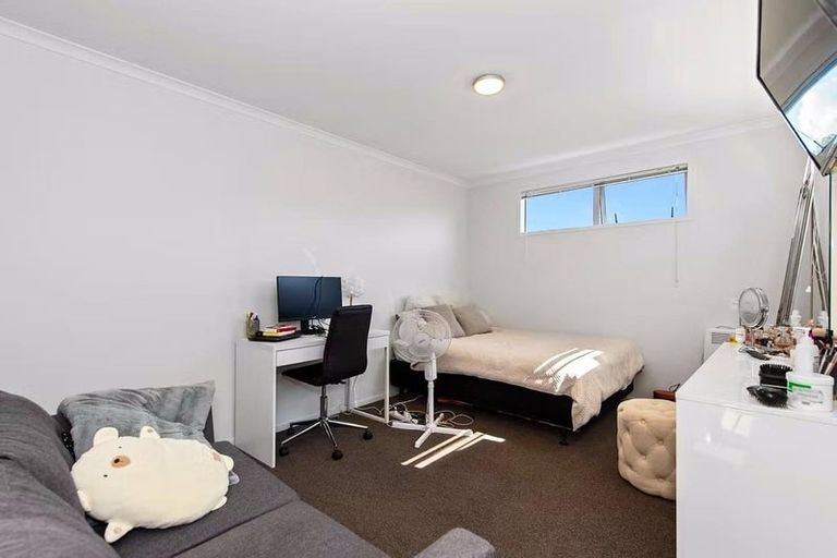 Photo of property in 2/167 Knighton Road, Hillcrest, Hamilton, 3216