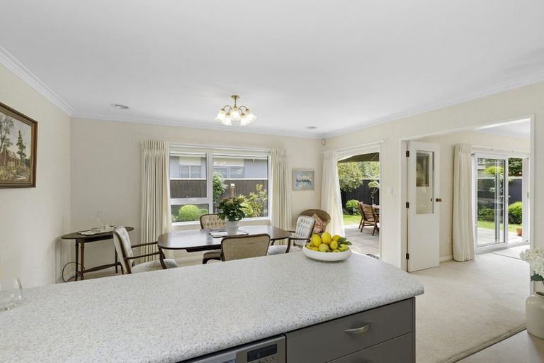 Photo of property in 31b Wai-iti Crescent, Woburn, Lower Hutt, 5010