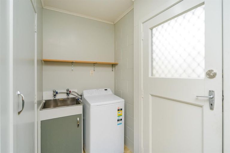 Photo of property in 152 Broadway, Marton, 4710