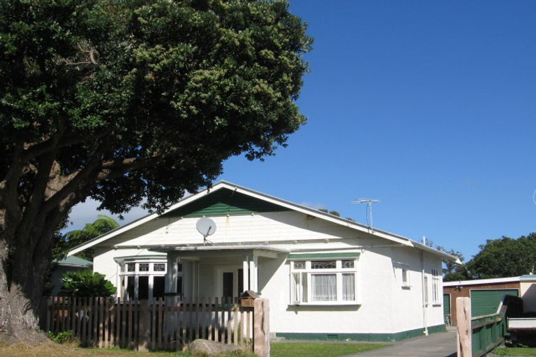 Photo of property in 10 Bracken Street, Petone, Lower Hutt, 5012