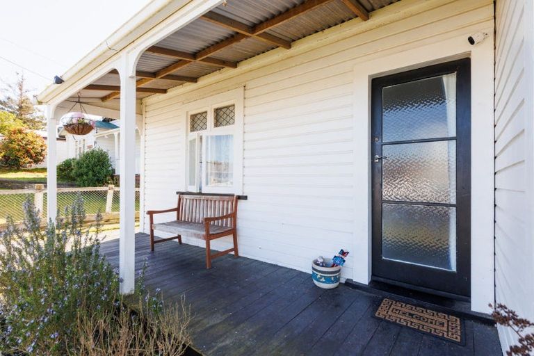 Photo of property in 2 Willis Street, Marton, 4710