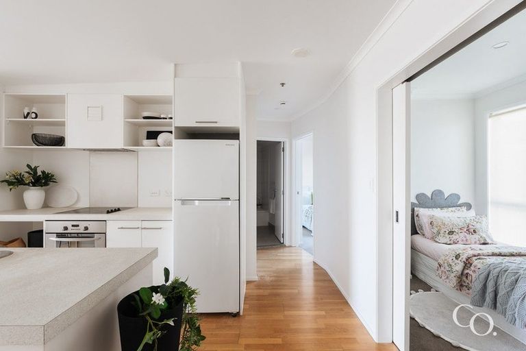 Photo of property in Algarve Apartments, 315/332 Maunganui Road, Mount Maunganui, 3116