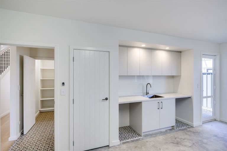 Photo of property in 38a Aspiring Drive, Poraiti, Napier, 4112