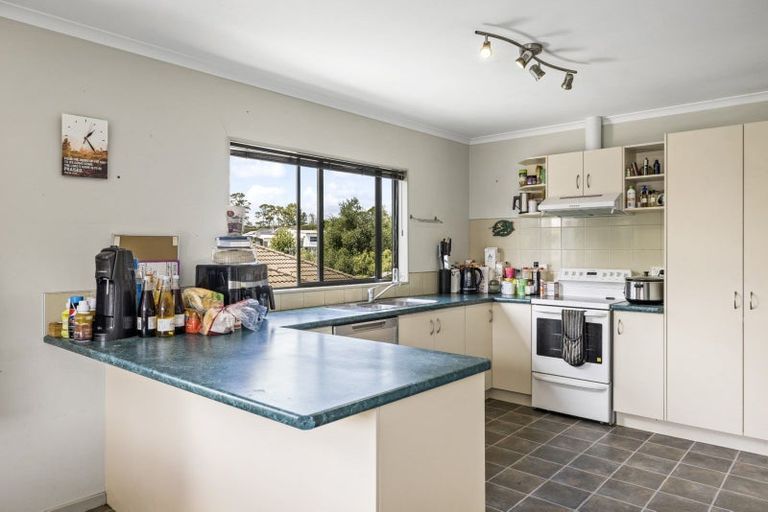 Photo of property in 52 Inverness Drive, Pyes Pa, Tauranga, 3112