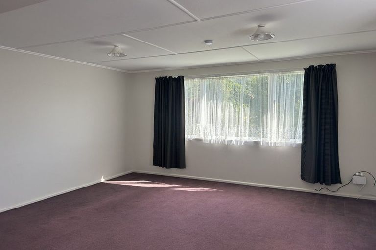 Photo of property in 14 Wairau Road, Picton, 7220