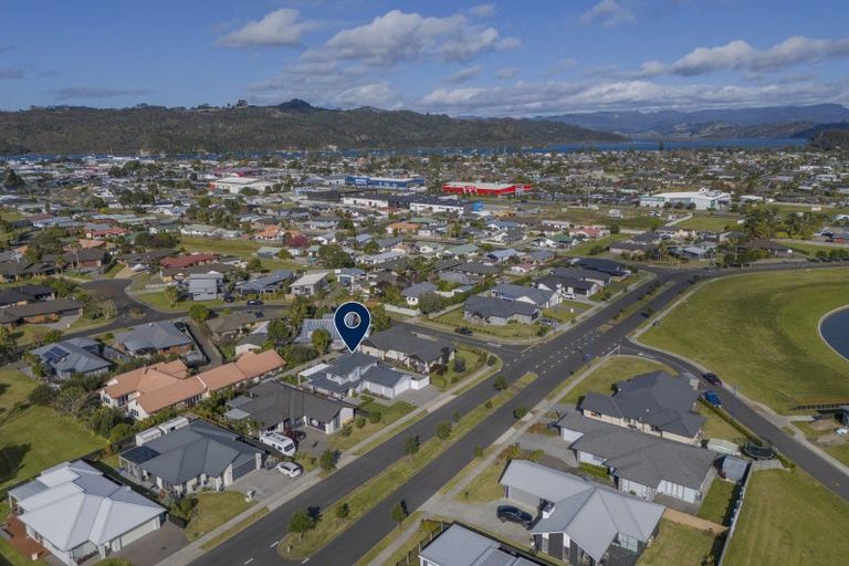 Photo of property in 100 Kupe Drive, Whitianga, 3510
