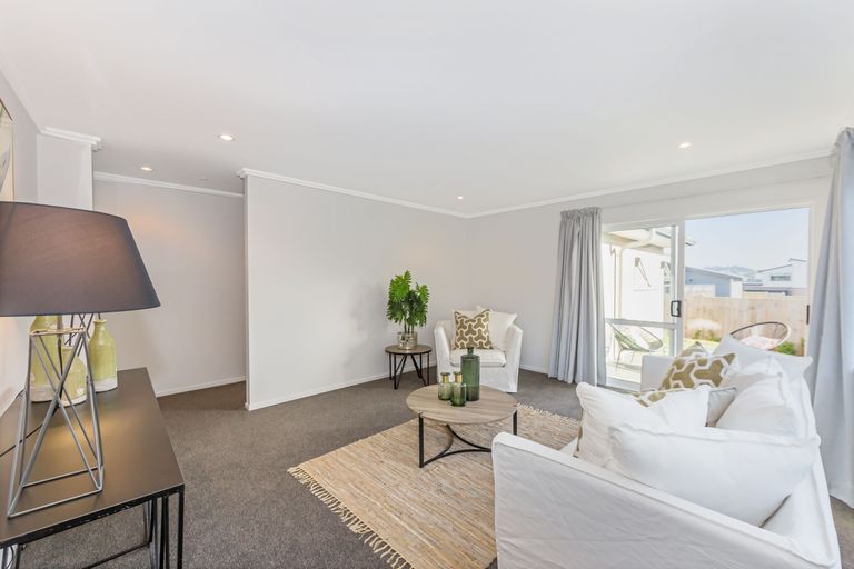 Photo of property in 162 Wainui Road, Silverdale, 0932