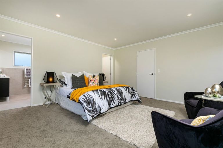 Photo of property in 48 Whenuapai Drive, Whenuapai, Auckland, 0618