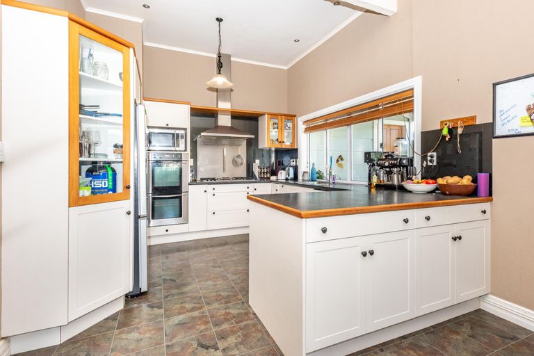 Photo of property in 79 Ormond Road, Whataupoko, Gisborne, 4010