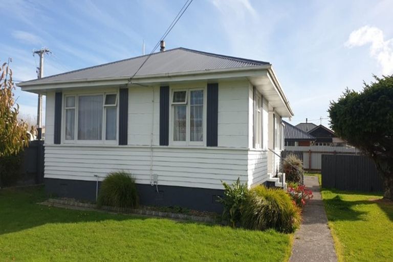 Photo of property in 8 Dudley Street, Grasmere, Invercargill, 9810