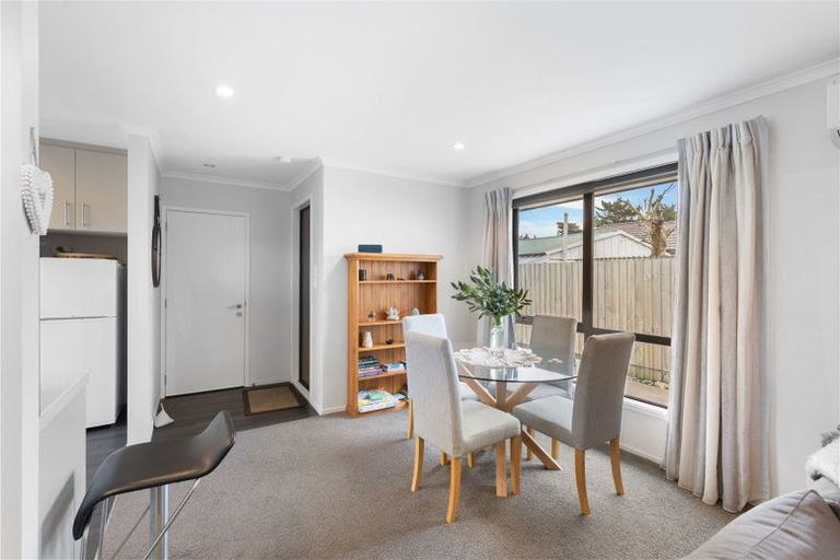 Photo of property in 2/89 Ascot Avenue, North New Brighton, Christchurch, 8083