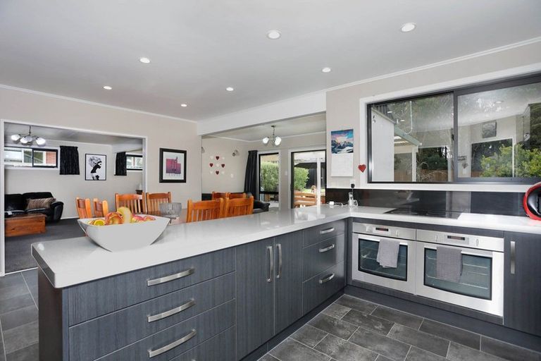 Photo of property in 36 Wanganui Road, Marton, 4710