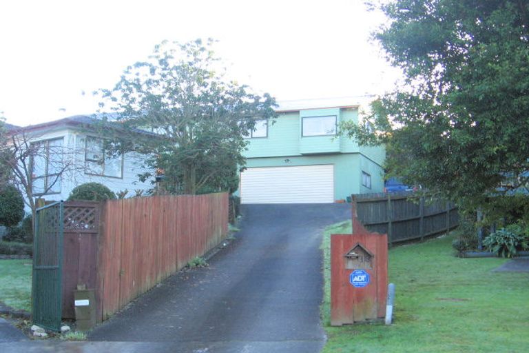 Photo of property in 18 Flamingo Court, Goodwood Heights, Auckland, 2105