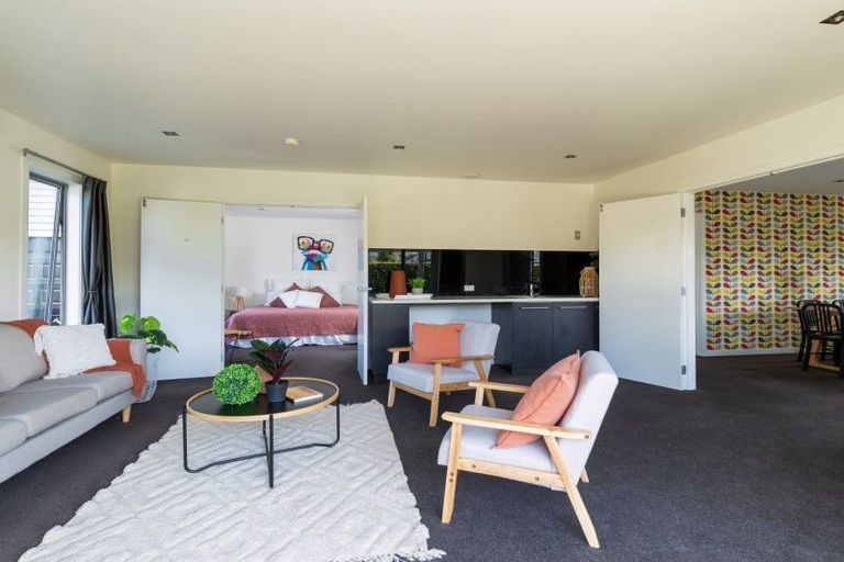 Photo of property in 4 Mcivor Lane, Lake Hayes, Queenstown, 9304