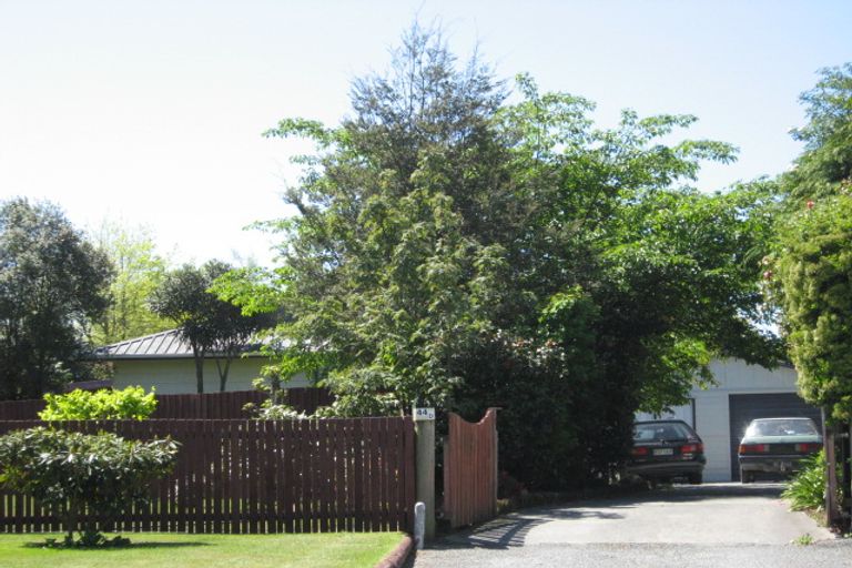 Photo of property in 44d Woodend Road, Woodend, 7610