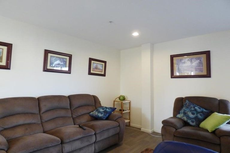 Photo of property in 204/160a Hobsonville Point Road, Hobsonville, Auckland, 0616