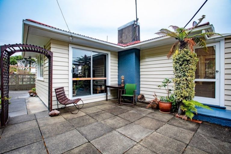 Photo of property in 59 Cluny Road, Plimmerton, Porirua, 5026