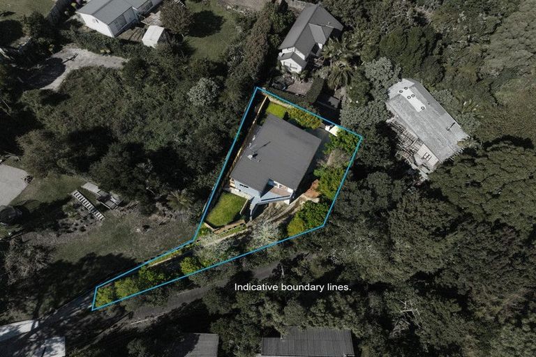 Photo of property in 168 Verbena Road, Birkdale, Auckland, 0626