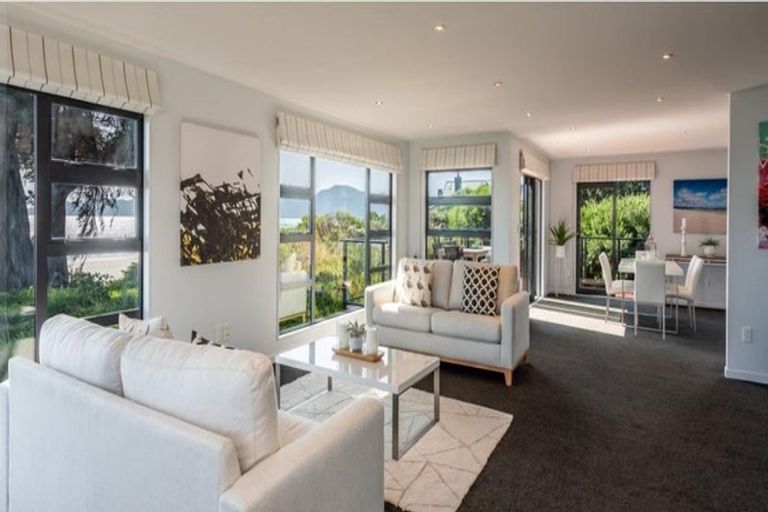 Photo of property in 23 Groves Road, Raumati Beach, Paraparaumu, 5032