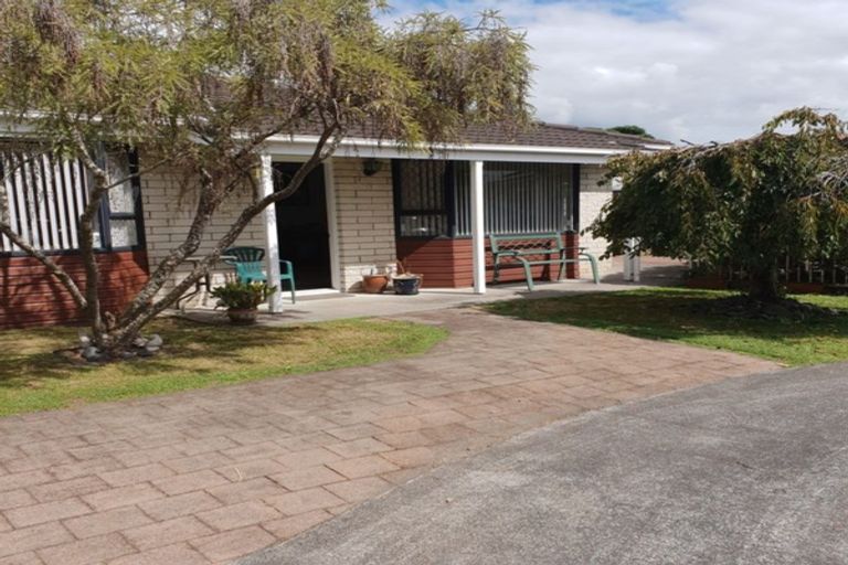 Photo of property in 1/4 Churchill Terrace, Waiuku, 2123