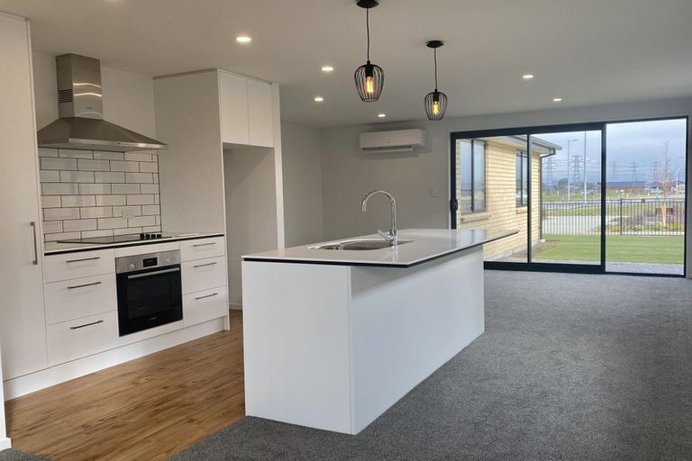 Photo of property in 1 Apple Orchard Lane, Yaldhurst, Christchurch, 8042