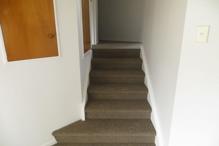 Photo of property in 1/56 Glencoe Road, Browns Bay, Auckland, 0630