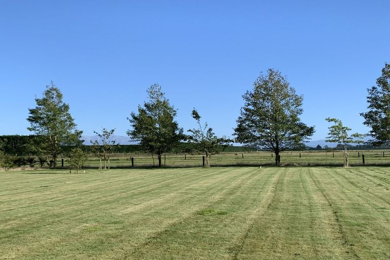 Photo of property in 695 Essendon Road, Darfield, 7571