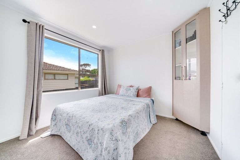 Photo of property in 5 Rako Place, Manurewa, Auckland, 2102
