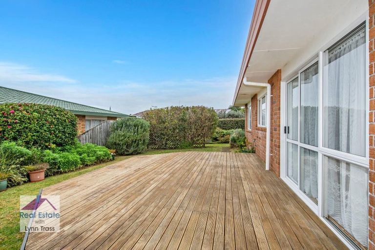 Photo of property in 16 Elm Place, Tikipunga, Whangarei, 0112