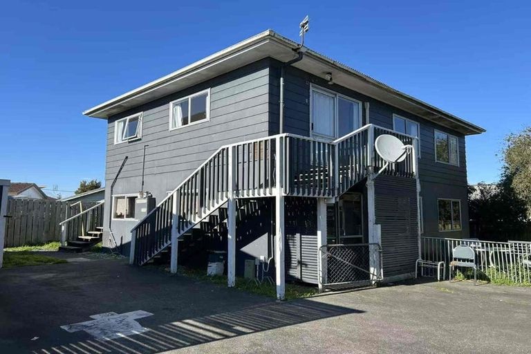 Photo of property in 59 Takanini Road, Takanini, 2112