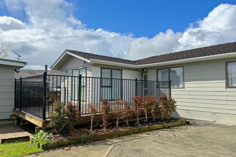 Photo of property in 95 Hyperion Drive, Randwick Park, Auckland, 2105