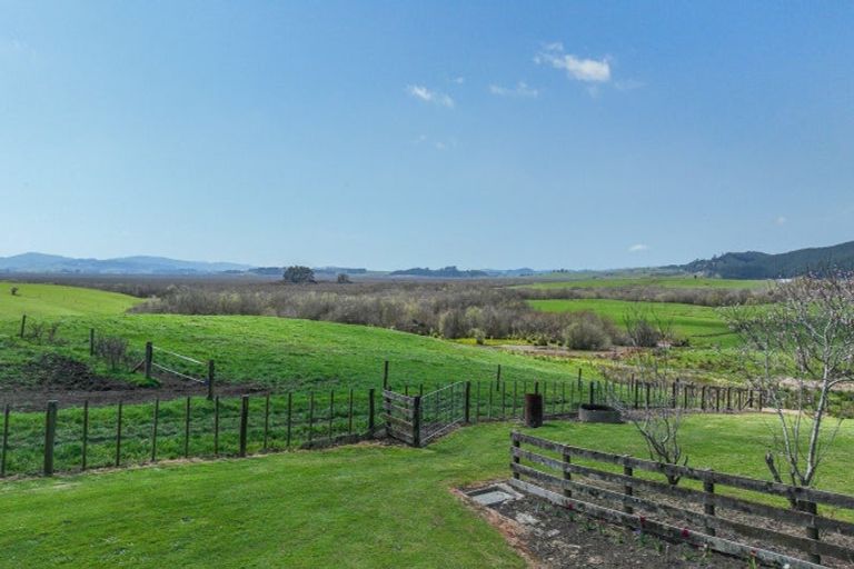 Photo of property in 795 Island Block Road, Island Block, Te Kauwhata, 3782