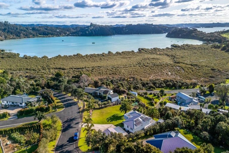 Photo of property in 3 Lichen Grove, Russell, 0272