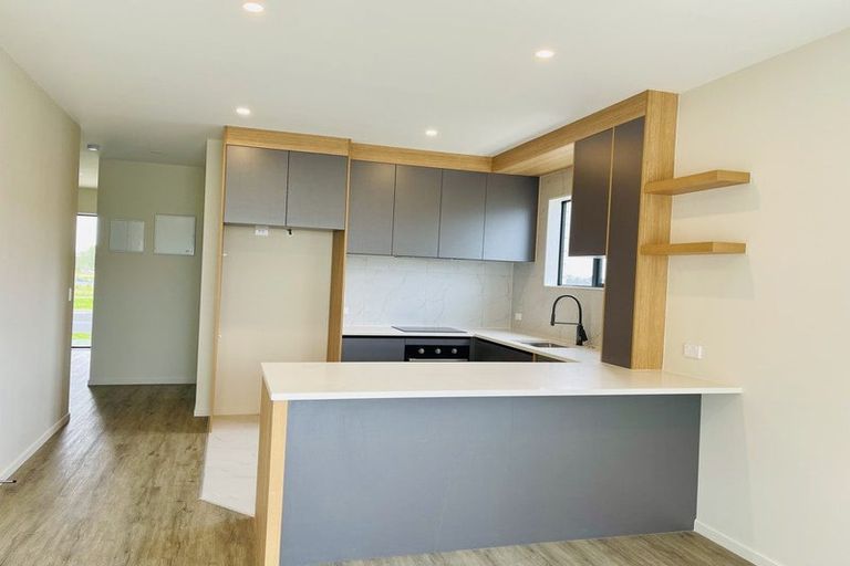 Photo of property in 30 Auranga Drive, Karaka, Papakura, 2113