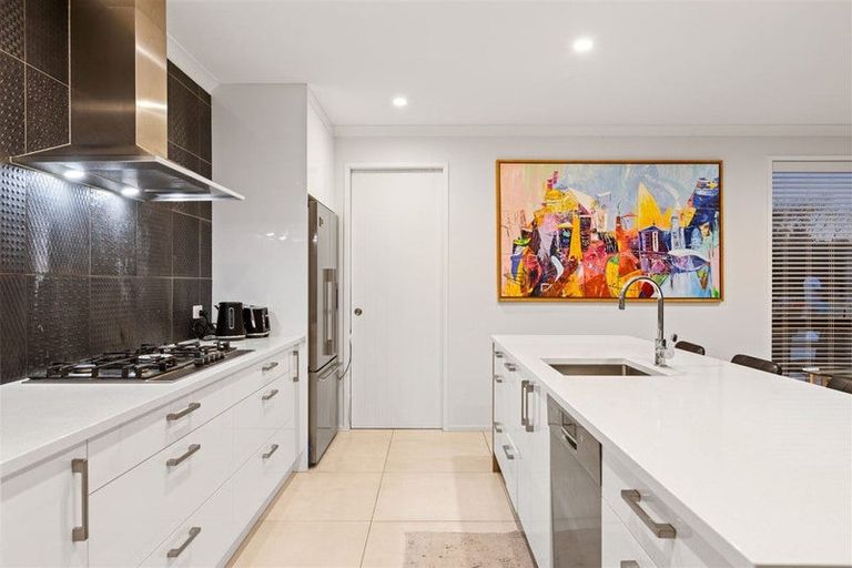 Photo of property in 1 Three Oaks Drive, Dairy Flat, Albany, 0794