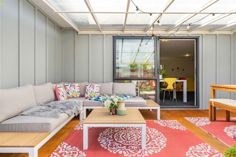 Photo of property in 85 Farmer Crescent, Taita, Lower Hutt, 5011