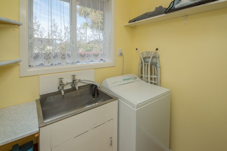 Photo of property in 23 Monowai Crescent, North New Brighton, Christchurch, 8083