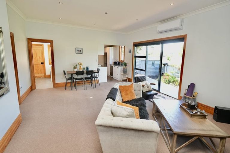 Photo of property in 73a Savage Crescent, West End, Palmerston North, 4412