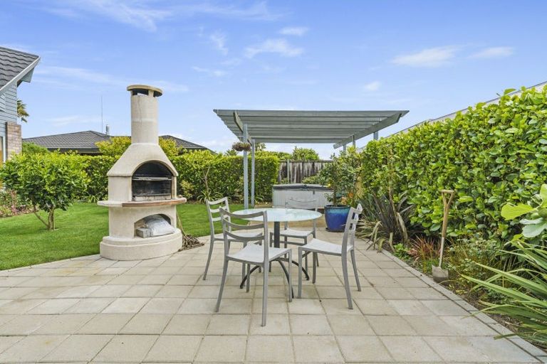 Photo of property in 63 James Cook Drive, Welcome Bay, Tauranga, 3112