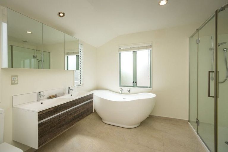 Photo of property in 114a Bishop Street, St Albans, Christchurch, 8014