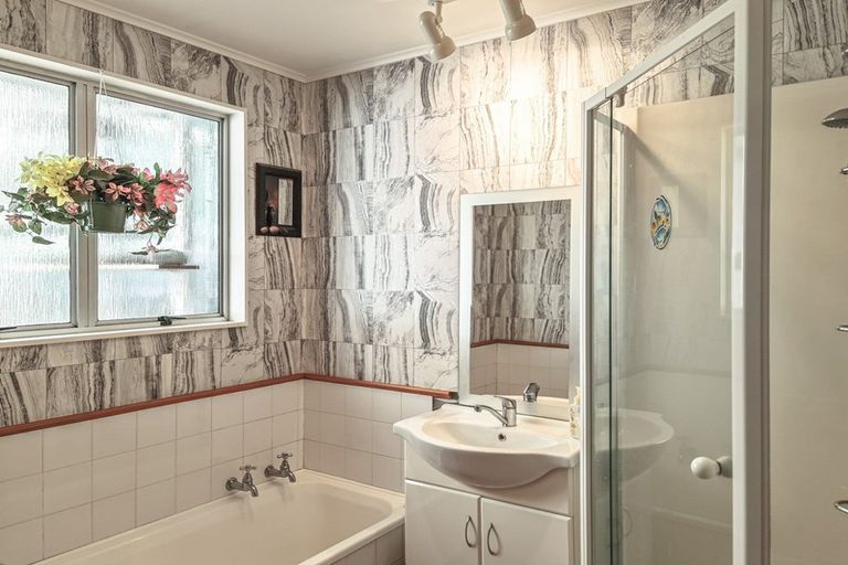 Photo of property in 25 Adkin Avenue, Levin, 5510