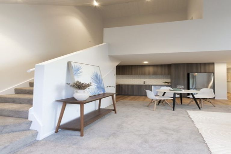 Photo of property in 3/171 Centaurus Road, Saint Martins, Christchurch, 8022