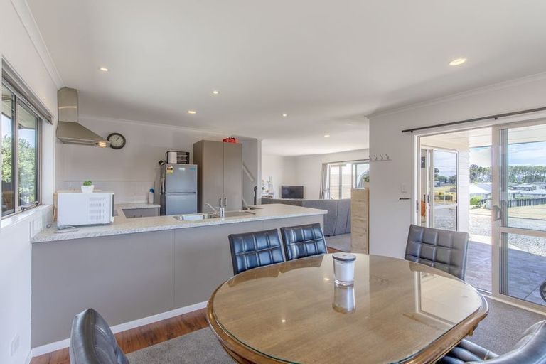 Photo of property in 153 Parekaawa Drive, Motuoapa, Turangi, 3382