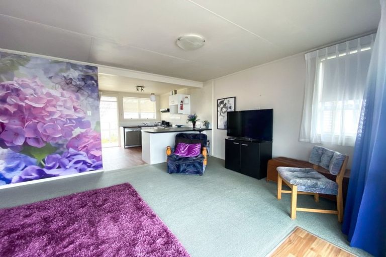 Photo of property in 4 Rosalind Street, Stratford, 4332