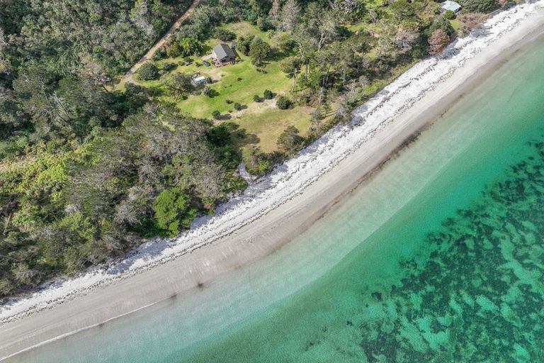 Photo of property in 615 Rangiputa Road, Karikari Peninsula, 0483